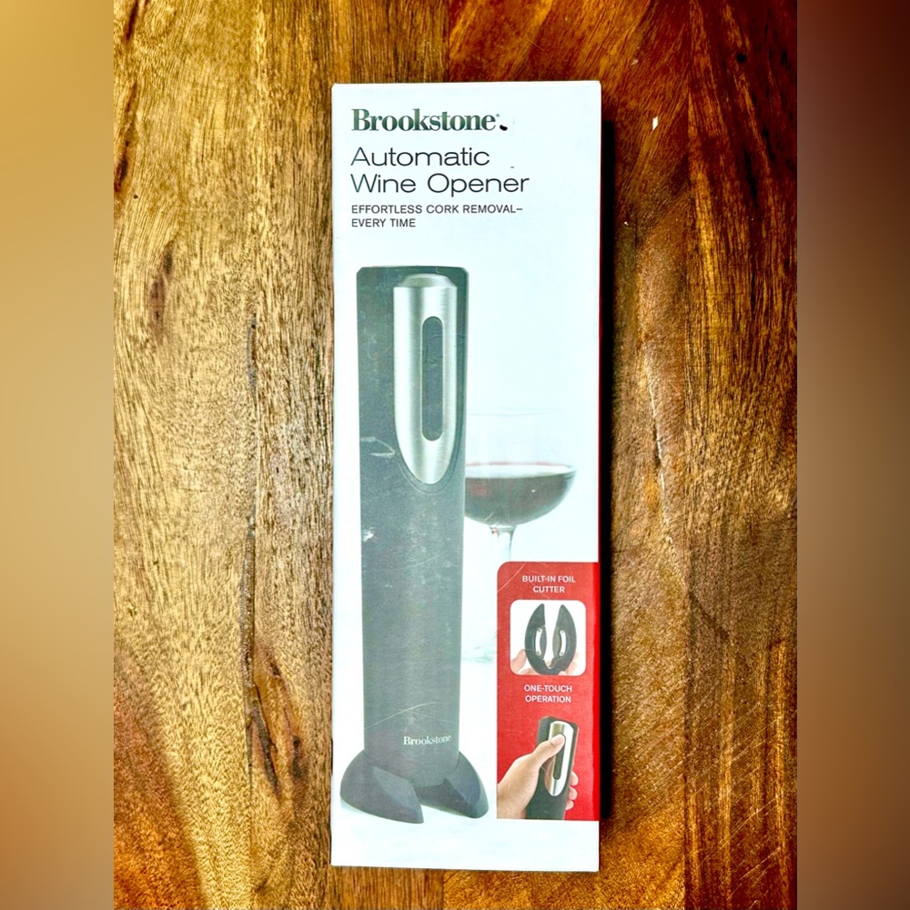 Brookstone Automatic Wine Bottle Opener & Foil Cutter with Stand NIB